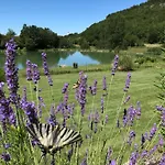 Au Combe De Canet Pensión 3*