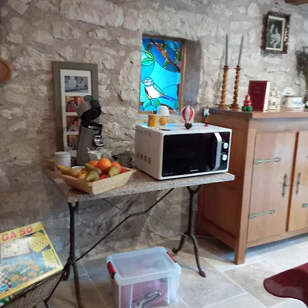 ゲストハウス Au Combe De Canet