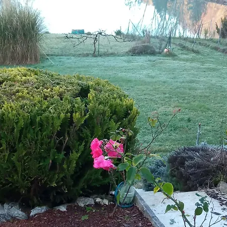 Au Combe De Canet 3*