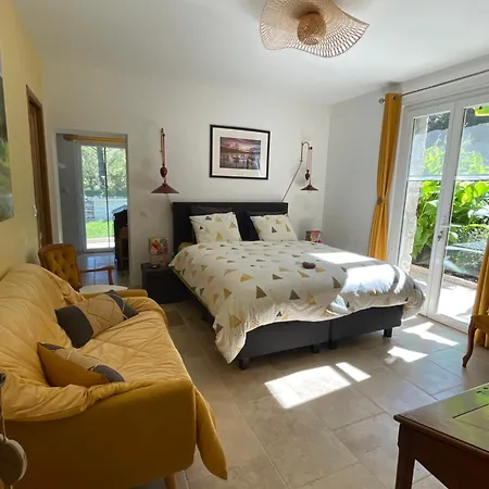 Au Combe De Canet 3* Anthé