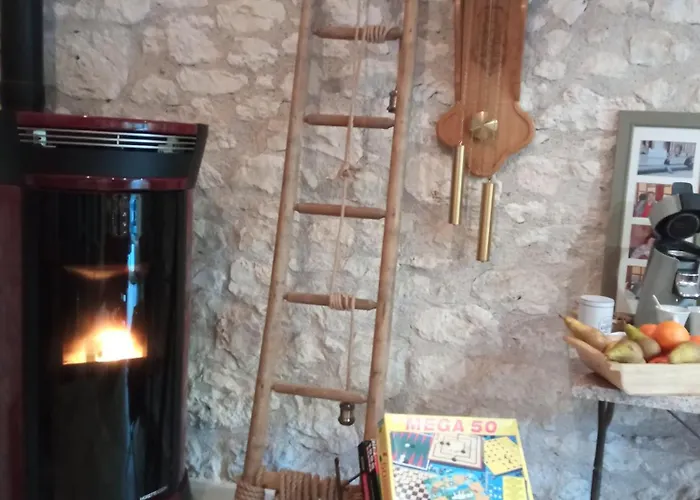 Au Combe De Canet Pensionat 3*