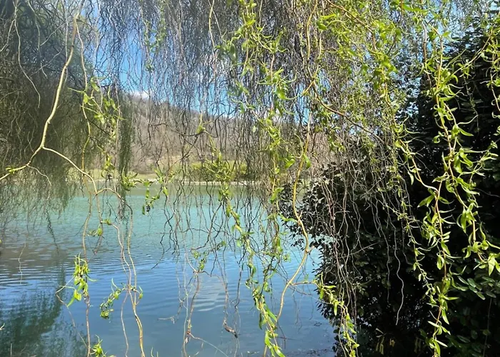 Penzion Au Combe De Canet Anthé