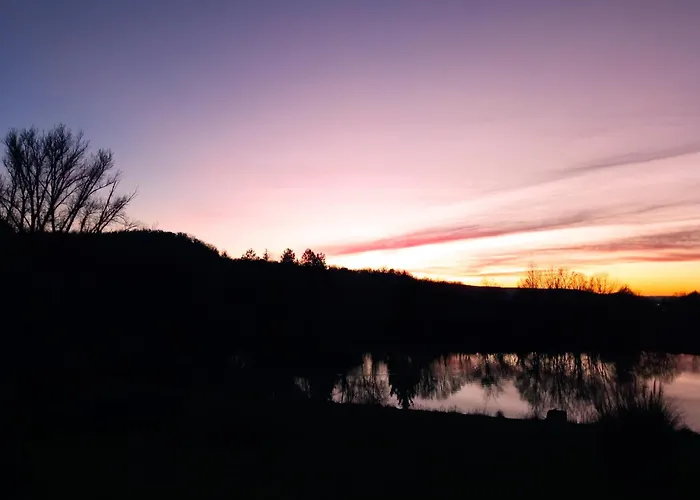 Pensionat Au Combe De Canet Anthé