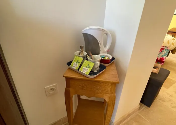 Au Combe De Canet Pensionat