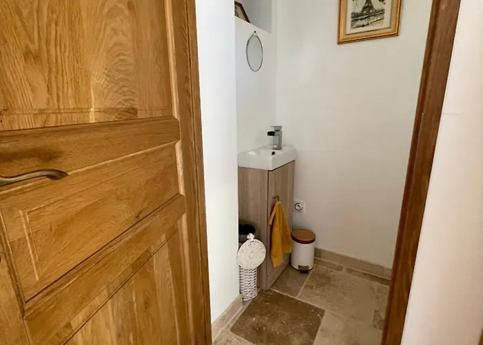 Pensionat Au Combe De Canet 3*